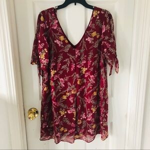 NWT TIMING red burgundy floral v neck mini dress size small